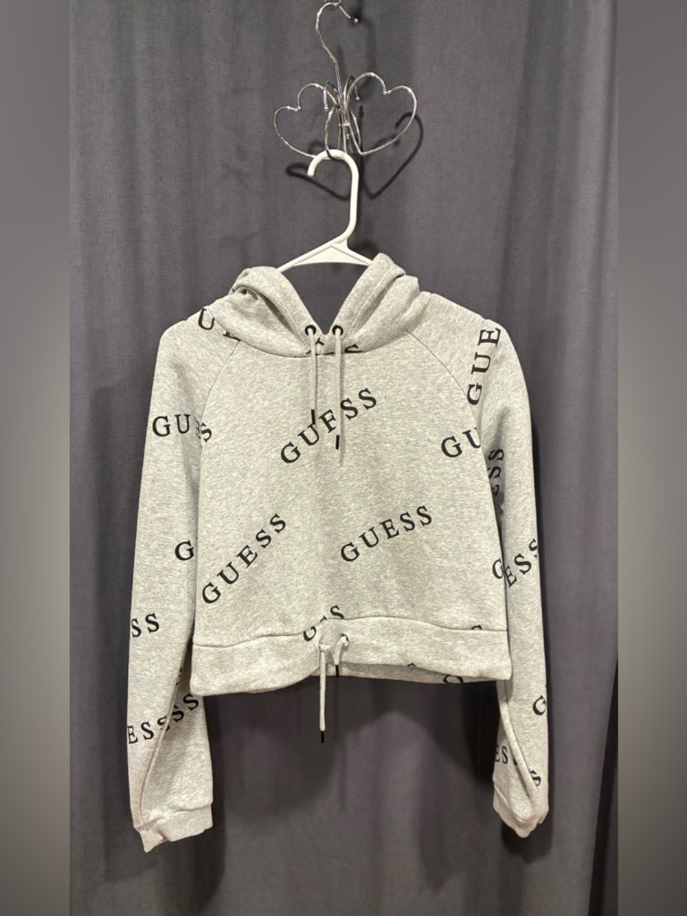 NWOT GUESS Women's Grey Printed Crop Hoodie